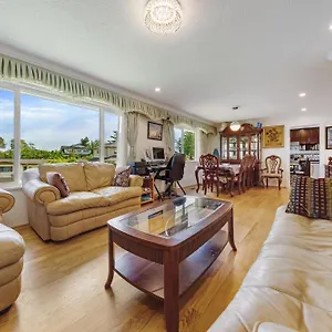 3* Guest house Quite House Near The Vancouver Airport